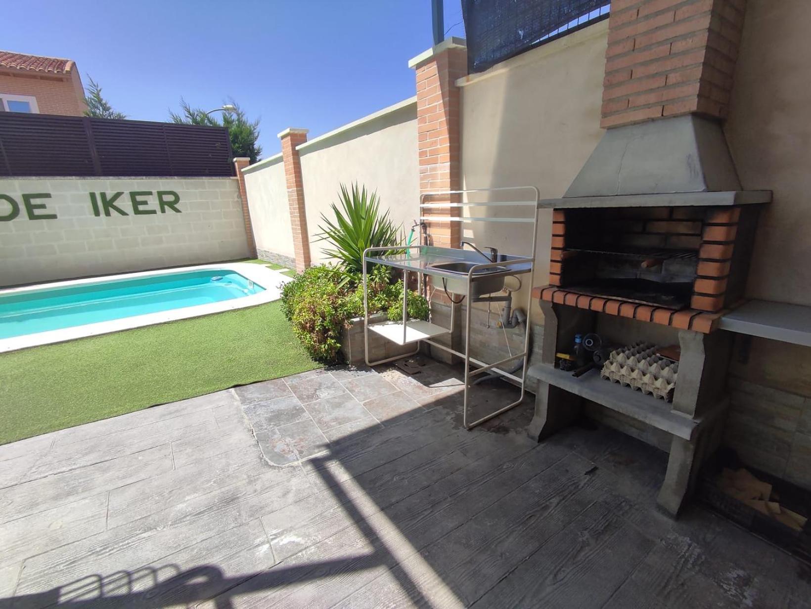 "La Villa De Iker" Con Chimenea, Barbacoa Y A 10 Mint De "Puy Du Fou" Argés Kültér fotó